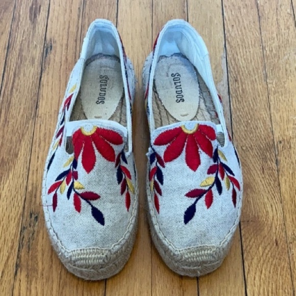 Soludos Red Floral Embroidered Espadrilles Size 5 - Picture 2 of 9